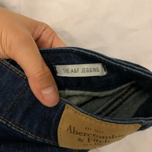 A&F jeans - Picture 2 of 3